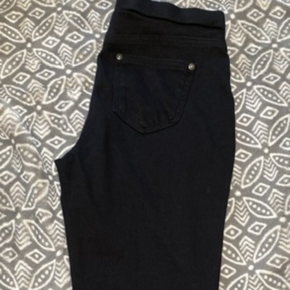 Women’s clothing lot - Picture 4 of 4